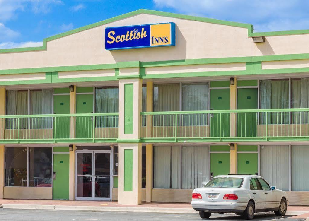 Motel ซาวานนาห์ ภายนอก รูปภาพ